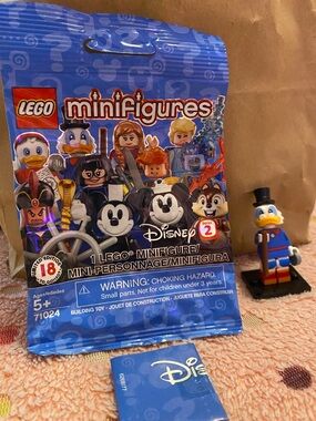 Lego Disney minifigures Series 2 Scrooge McDuck figure